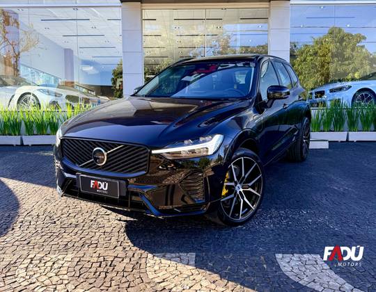 VOLVO XC60 2.0 T8 PHEV ULTRA DARK AWD GEARTRONIC